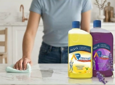 AR Shine Surface Cleaner - In Use